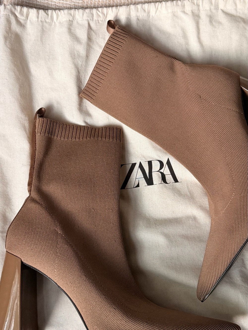 Zara ankle bootie